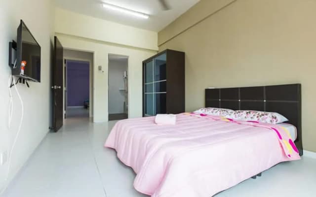 Sky Holiday Home - Golf View - photo 4
