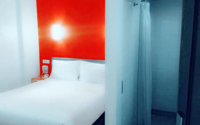 Amaris Hotel Panglima Polim - photo 5