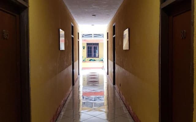 Hotel Royal Juanda - photo 3