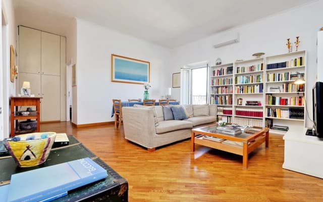 Pompeo Magno Apartment - photo 5
