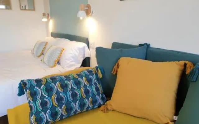 Minohouse Vatican view - photo 2