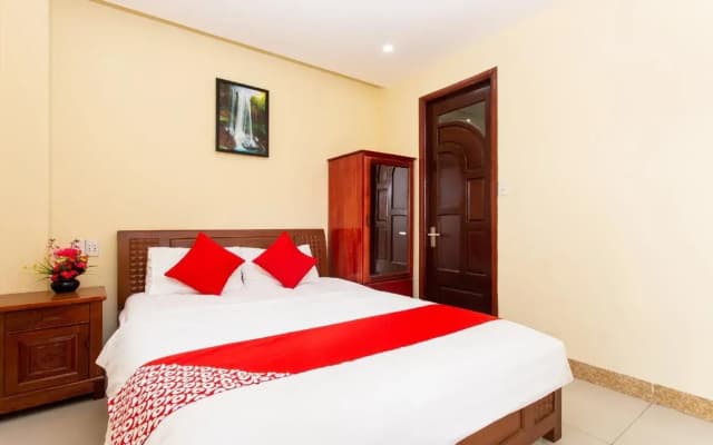 Phuong Hong Motel - photo 2