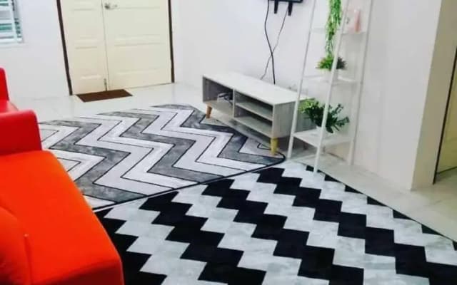 Nur Zahra Sungkai Homestay - photo 3