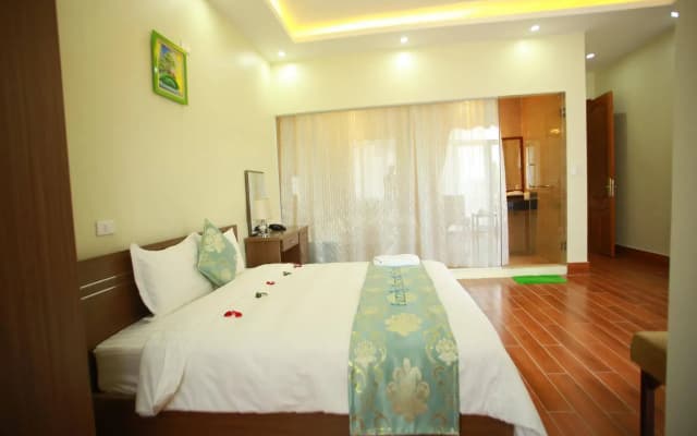 Family Airport Hotel - photo 5