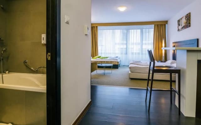 City Gardens Apartments - photo 4