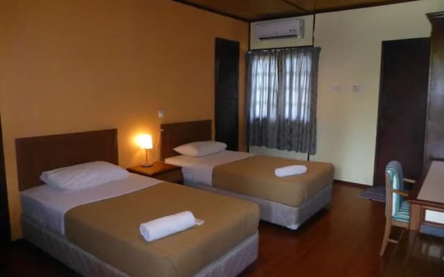 D'Coconut Island Resort - photo 4
