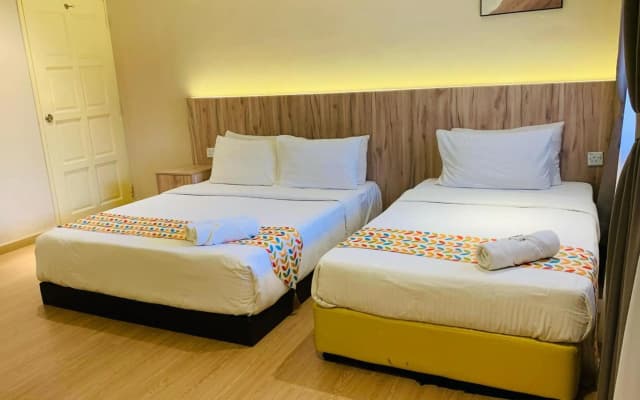 Rompin Beach Resorts - photo 2