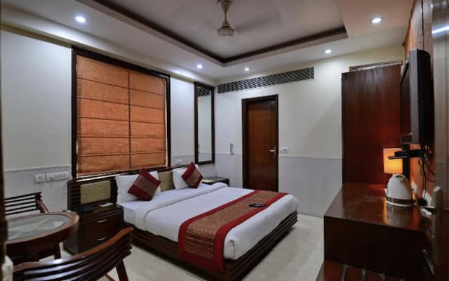 Daanish Residency Hotel - photo 4