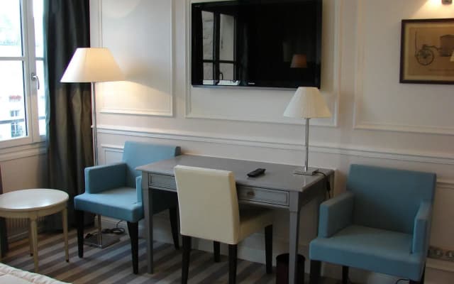 Hotel De L'Universite - photo 2