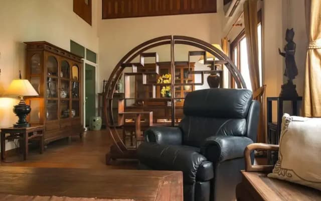 Artisans Antique House - Silom - photo 4