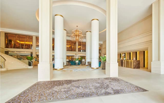 Eastin Grand Hotel Saigon - photo 2