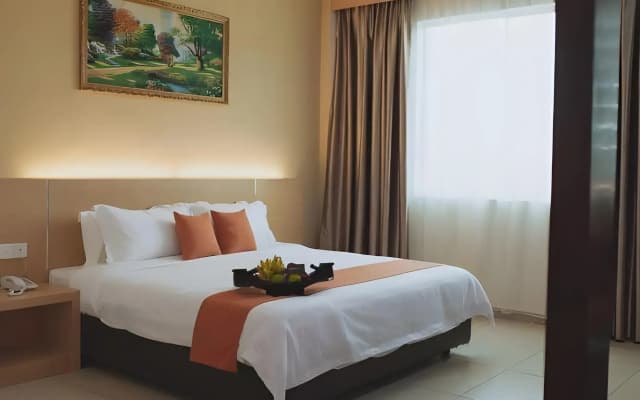 Paragon Lutong Hotel - photo 3