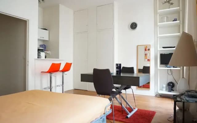 Place des Vosges - Studio - Paris 3 - photo 2