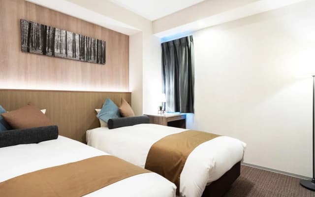 Nipponbashi Crystal Hotel 2 - photo 4