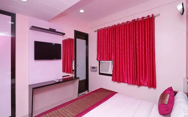Hotel Star Inn - photo 3