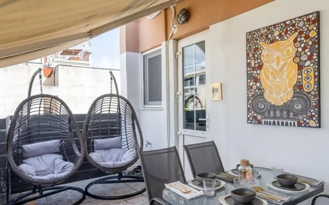 Flat 85m² 2 bedrooms 1 bathroom - Athens - photo 2
