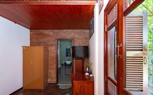 Vi Vi Homestay - photo 2