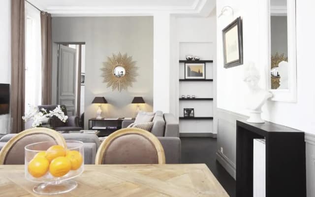 Luxury 3 Bedrooms Le Louvre I by Livinparis - photo 2