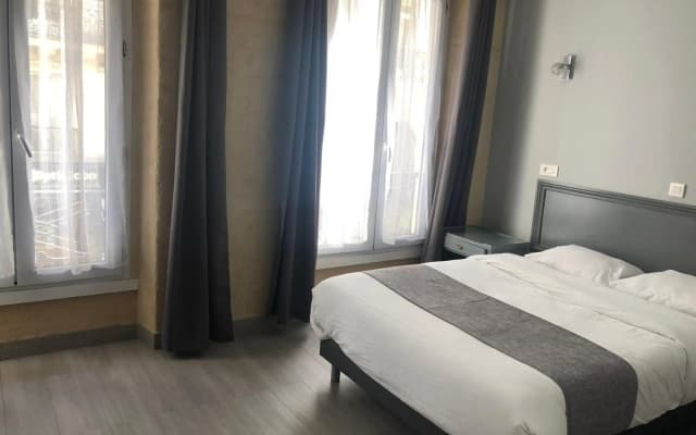Hotel Clauzel - photo 3