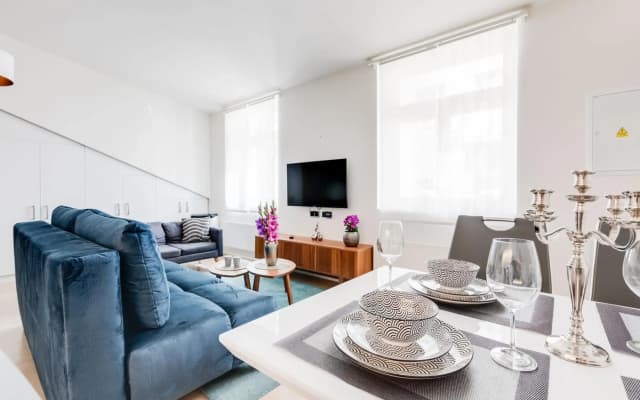 Royal Residence Apartment in the Heart of Prague - photo 2