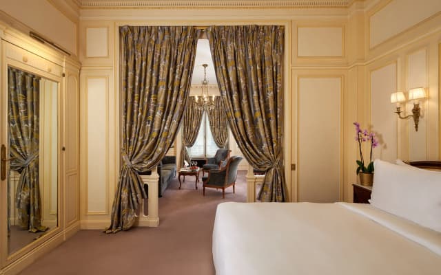 Hotel Raphael - photo 3