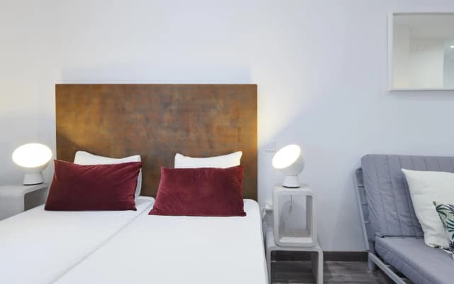 LEEWAYS LOFT III in LOPE DE RUEDA - photo 2