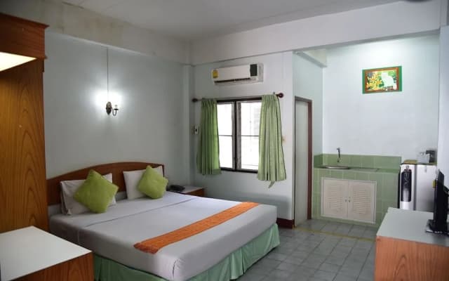Dragon Serviced Apartment - photo 4