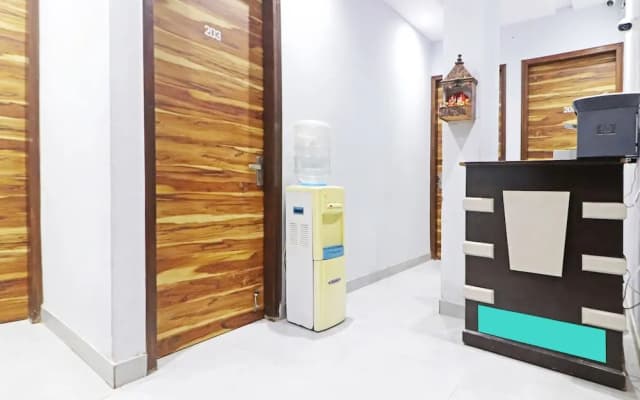 Twamev Rajouri garden by The Arrow - photo 3