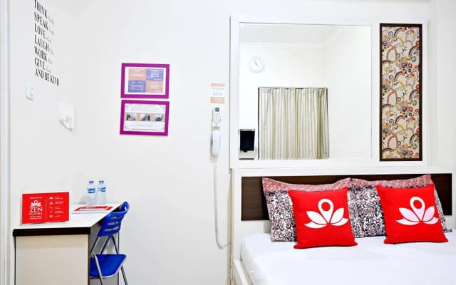 ZEN Rooms Cideng Barat - photo 3