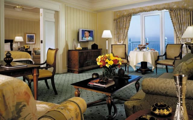Four Seasons Hotel Doha - photo 4
