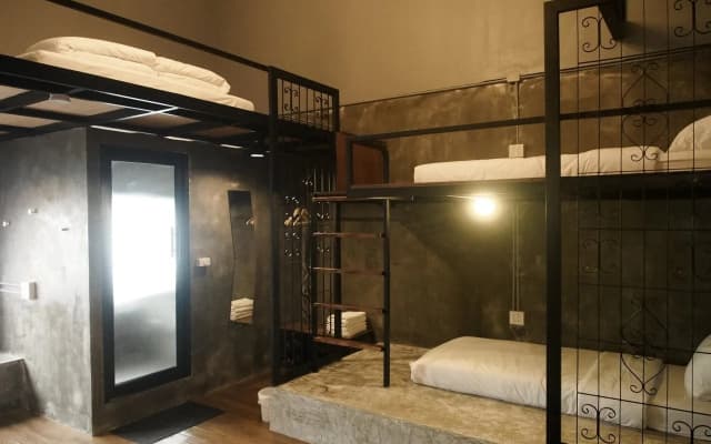Silom Space Hostel - photo 5