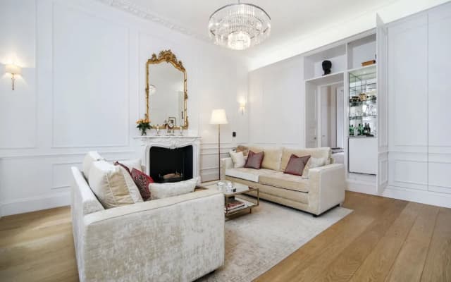 Luxurious 1BR Period Property in Kensington - photo 2