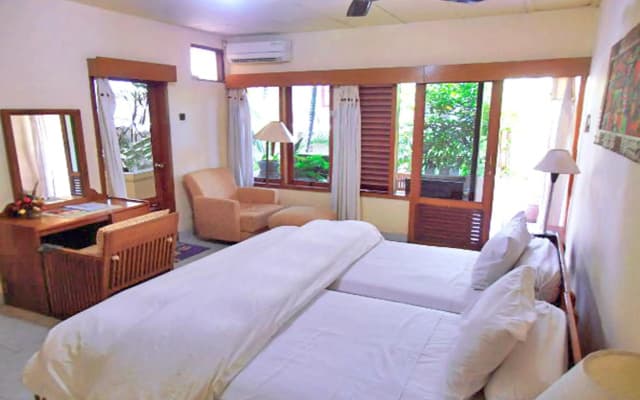 Nakula Familiar Inn - photo 2