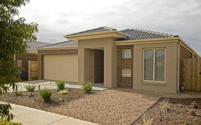 Serviced Houses Point Cook - photo 3