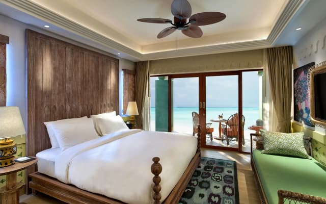 SAii Lagoon Maldives, Curio Collection by Hilton - photo 3