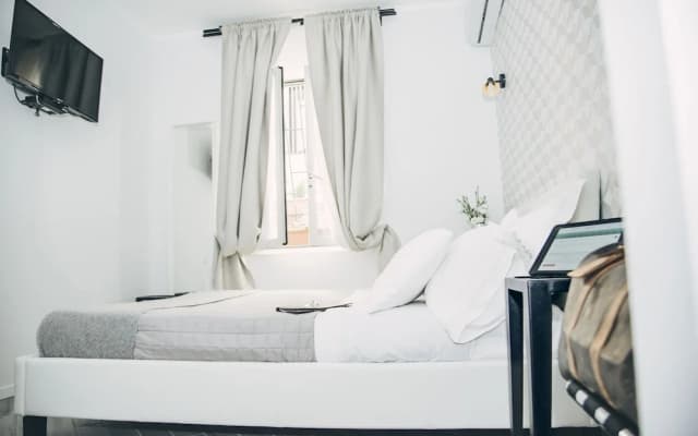 Spagna Rooms - photo 3