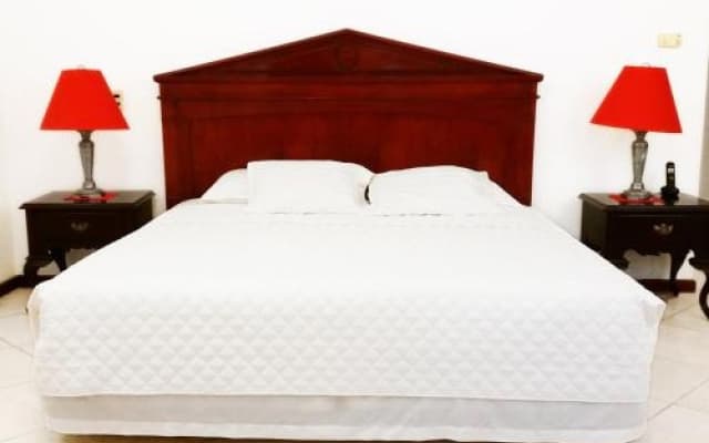 The Commodore - photo 5
