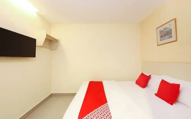 Seven Days Hotel - photo 2