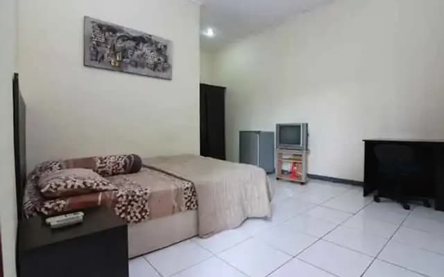 Kemang Place near Lippo Mall Kemang Mitra RedDoorz - photo 3