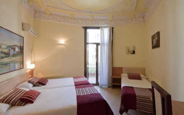 Hostal Central Barcelona - photo 5