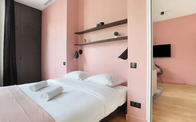 Cosy and new Apartment Center of Paris - photo 2