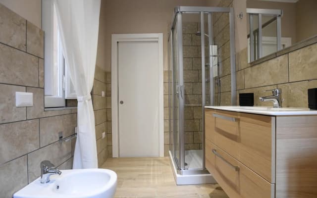 SS Quattro Apartment - photo 5