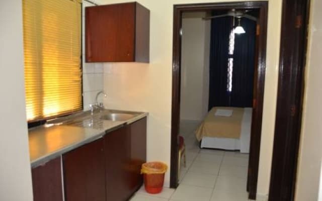 Golden Star Hotel - photo 4