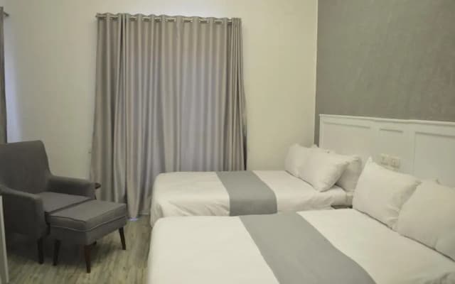 Nile Villa Hotel - photo 3