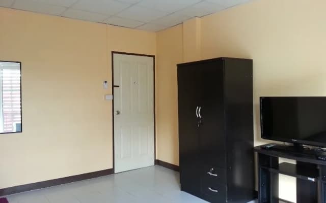 Baanyai Apartment - photo 2