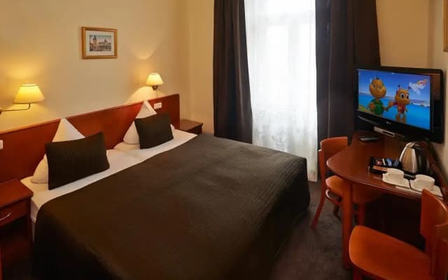 Hotel Andel - photo 4