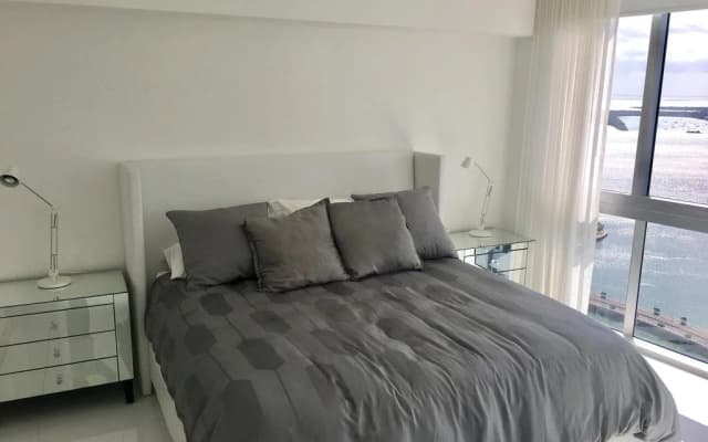 ICON Brickell Residences by SV Rentals - photo 2
