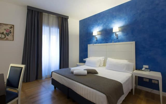 Floris Hotel - photo 5