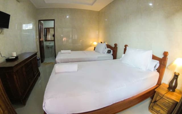 Adi Homestay Canggu - photo 5