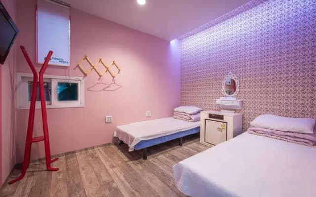 Hostel Korea 6 - photo 4